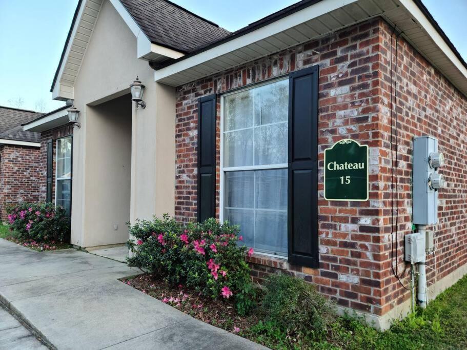 Chateau 15 Hammond Exterior photo